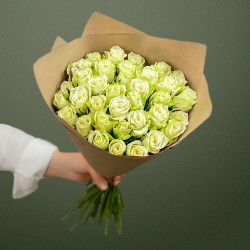 33 белые розы (Кения)